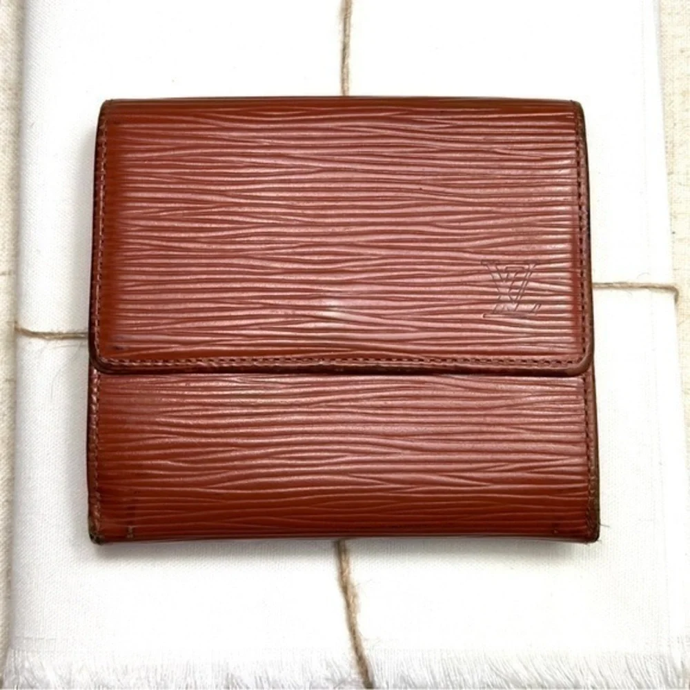 AUTHENTIC Louis Vuitton Marco Wallet. Color: Brown.